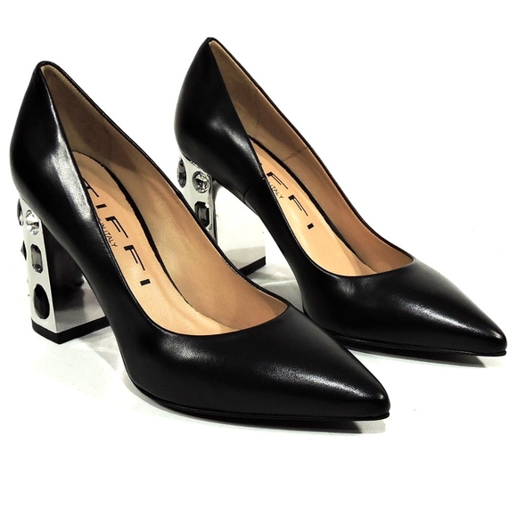 TIFFI WOMEN'S LEATHER PAMPS - Picture 2 of 8